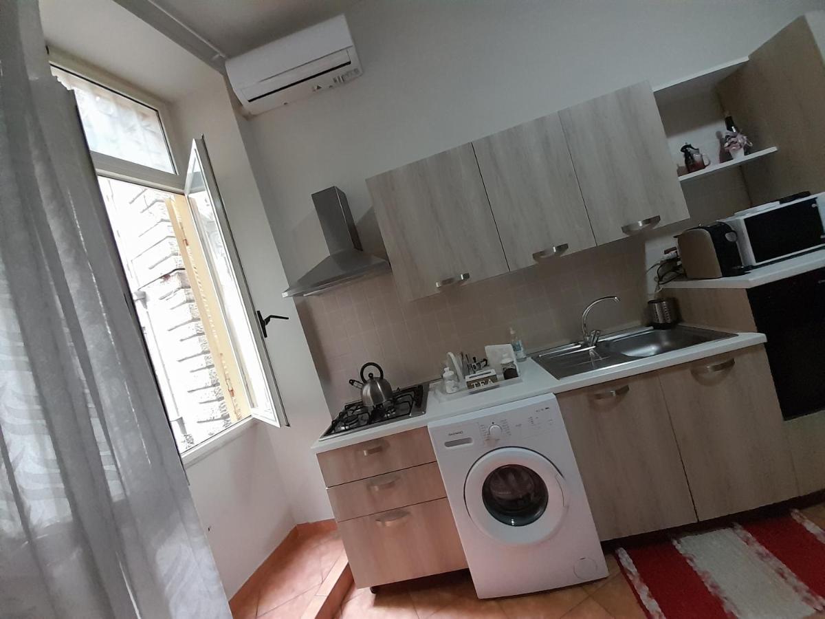 Dimora Donna Carmela Apartment Наполи Екстериор снимка